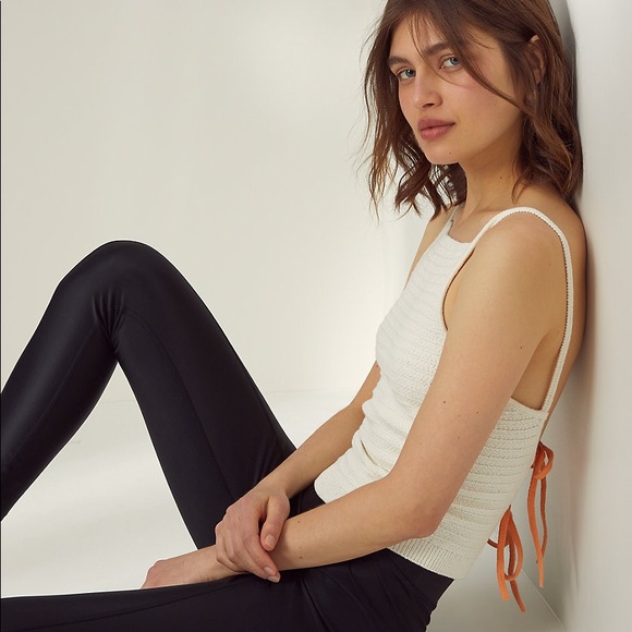 Aritzia Tops - Wilfred Phair Tank